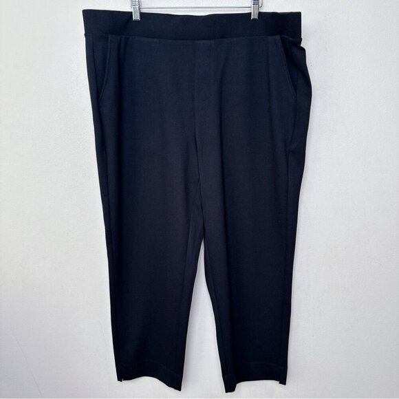 Torrid Womens 3S Pull-On Relaxed Taper Studio Luxe Ponte High-Rise Pant - Picture 2 of 13